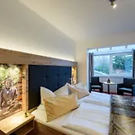 Wellness & Ayurveda Am Eichenberg 4*