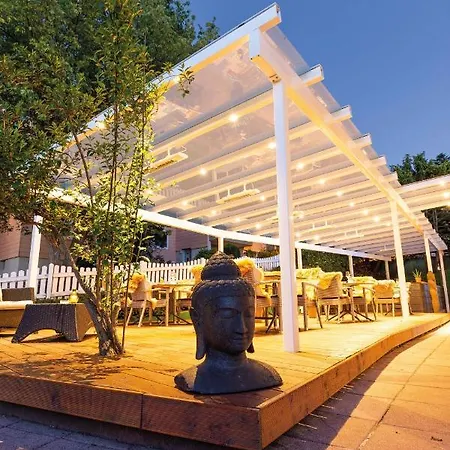 Wellness & Ayurveda Am Eichenberg 4*