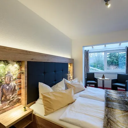 Wellness & Ayurveda Am Eichenberg 4*