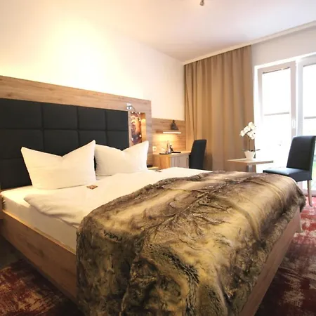 Отель Wellness & Ayurveda Am Eichenberg